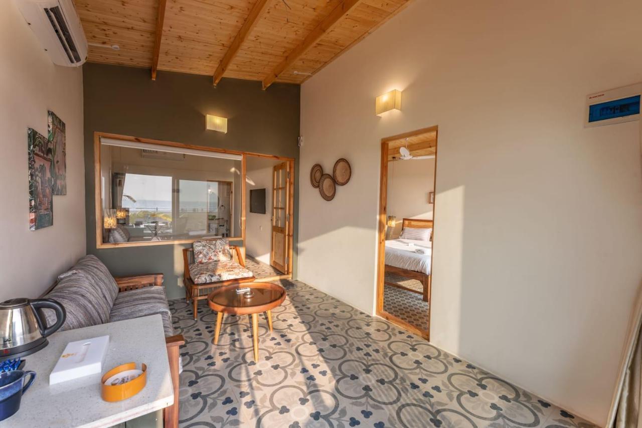Morii By The Sea - Morjim Beach Экстерьер фото